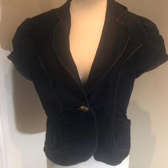 “BE YOURSELF ” Denim Ladies Blazer . - Picture 3 of 15